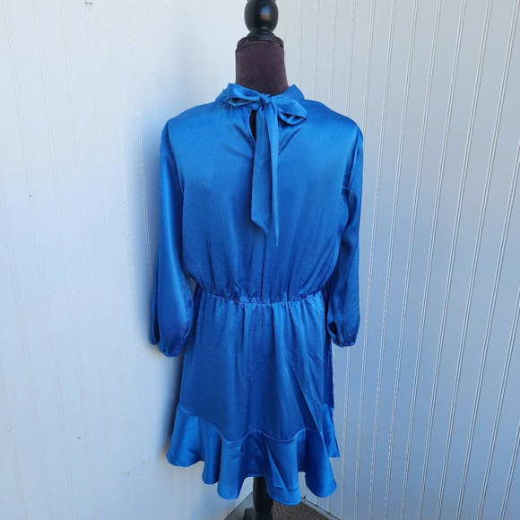 NWT BTFBM Blue Turquoise 3/4 Sleeve Satin Mini Stretch Dress A-Line Ruffle Hem L - Picture 7 of 16
